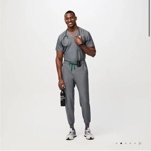 Graphite Scrub Set (Top and Jogger)